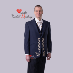 Bocskai zsinórral díszített kék zakó mellénnyel