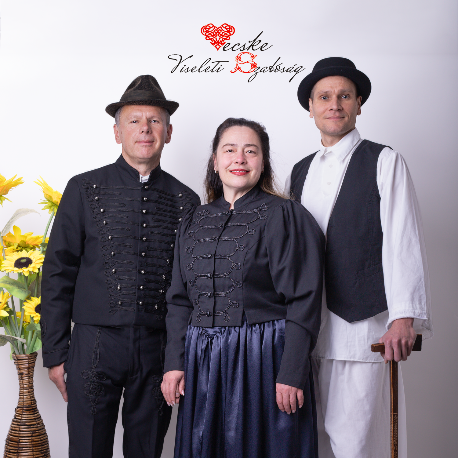 Fekete Néptáncos Mellény - Image 2