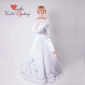 Menyasszonyi ruha ezüst Bocskai zsinórral